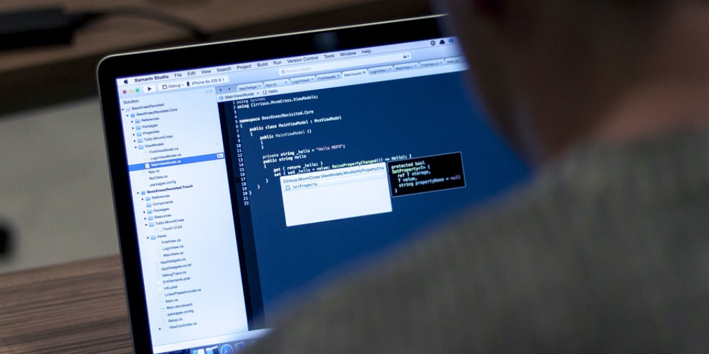 Programiranje je kot detektivka